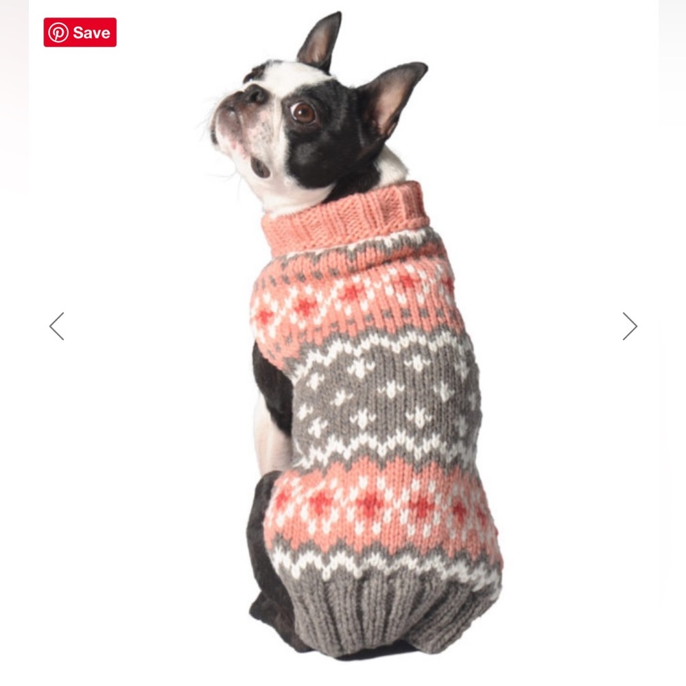 NWT Chilly Dog Hand-knit Sweater for small breeds